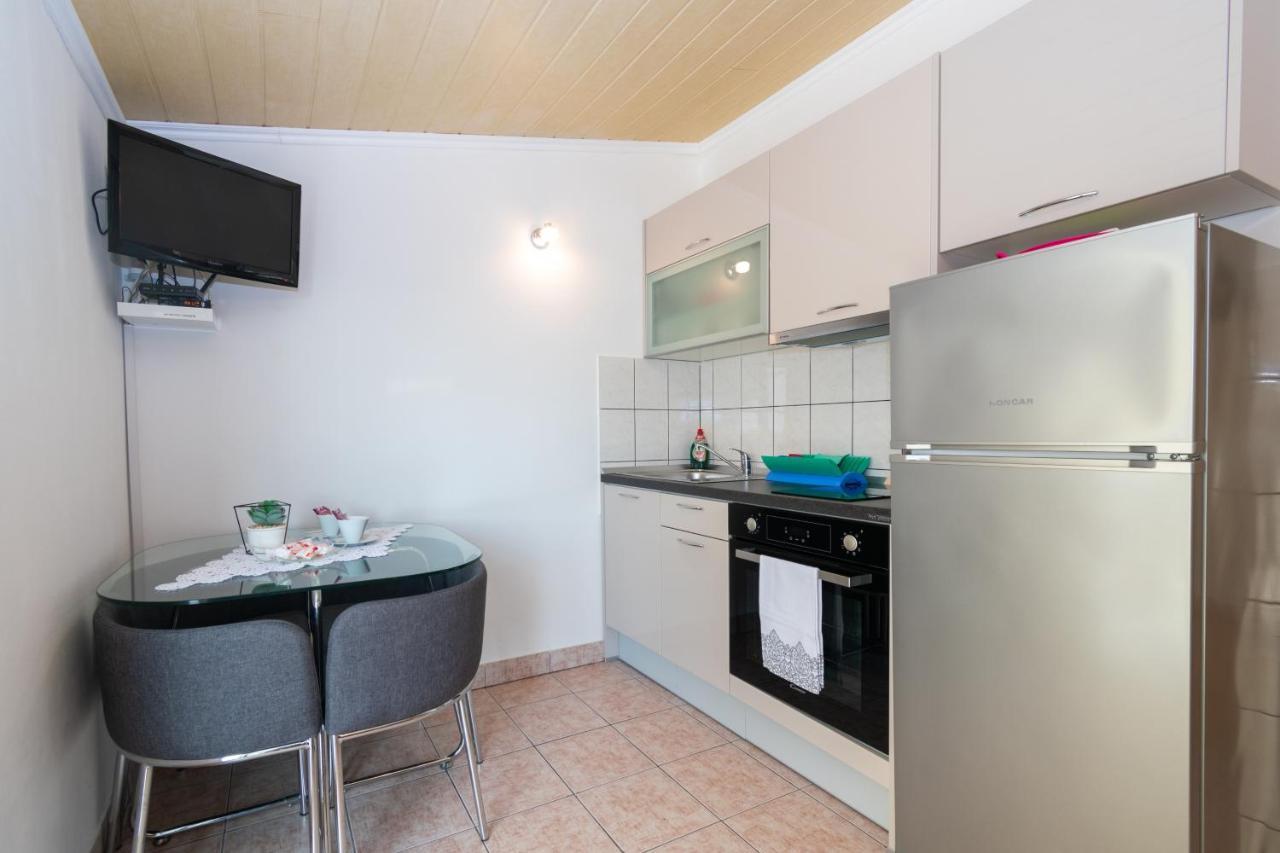 Apartment Mandre 4093B מראה חיצוני תמונה